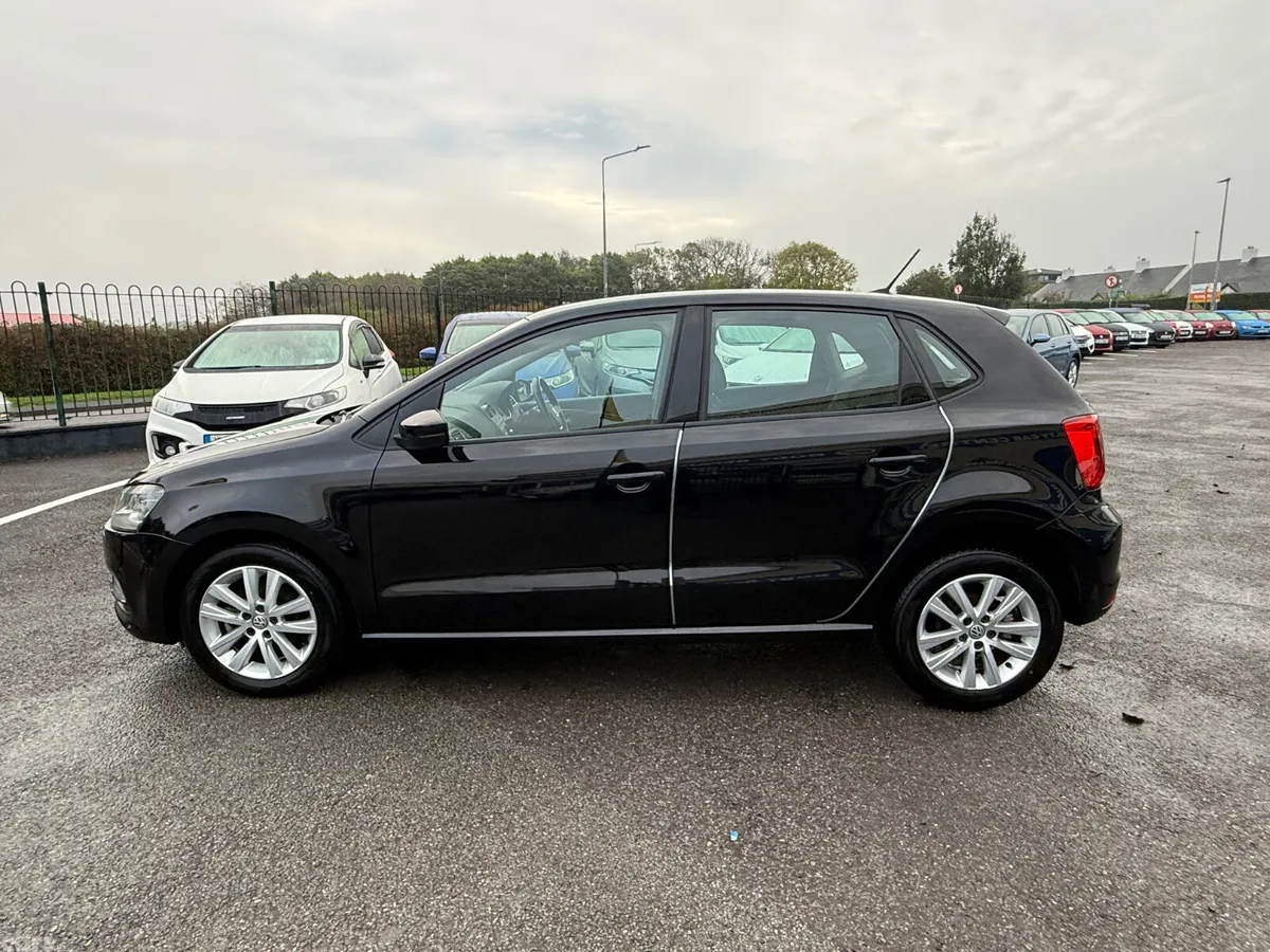 Volkswagen Polo Hatchback, Petrol, 2017, Black