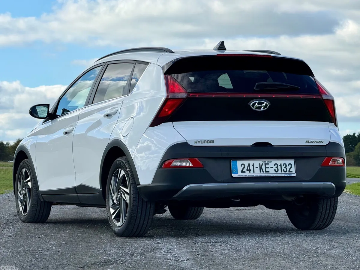 Hyundai Bayon Estate/Jeep, Petrol, 2024, White