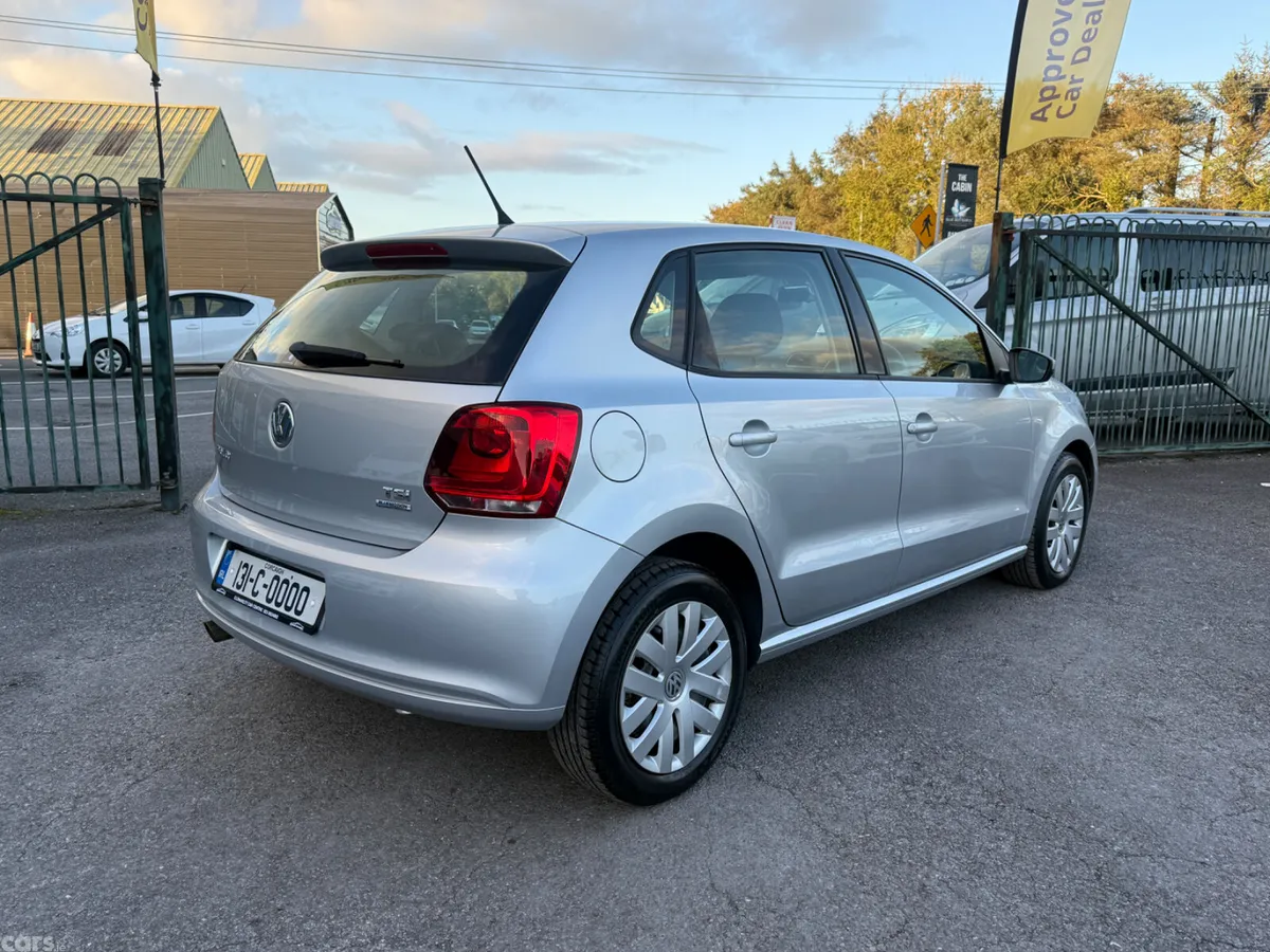 Volkswagen Polo Hatchback, Petrol, 2013, Silver