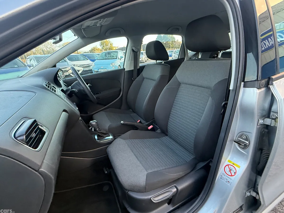 Volkswagen Polo Hatchback, Petrol, 2013, Silver