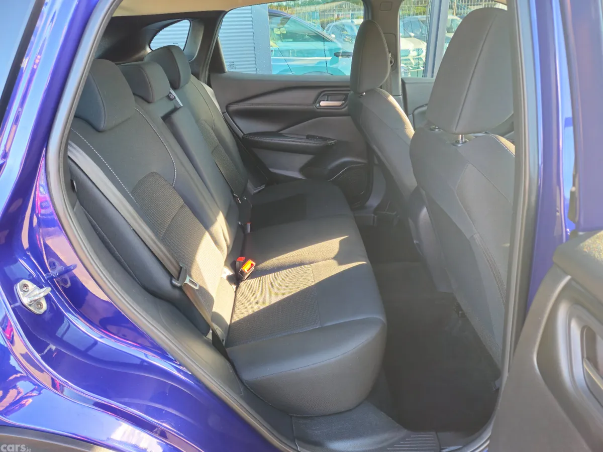 Nissan Qashqai MPV, Petrol, 2024, Blue