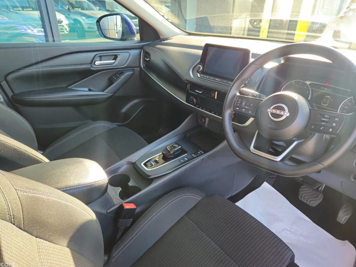 Nissan Qashqai MPV, Petrol, 2024, Blue