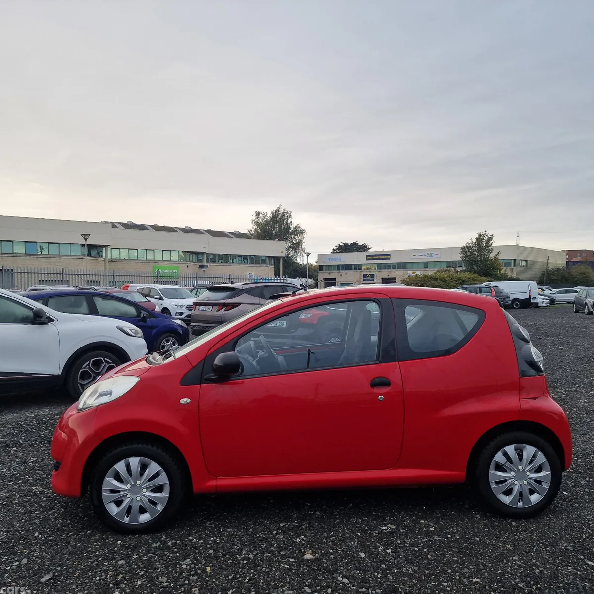 Citroen C1 Hatchback, Petrol, 2012, Red