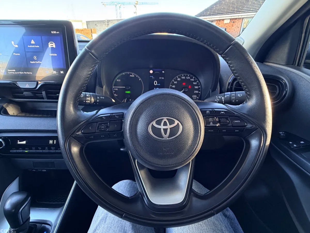 Toyota Yaris Hatchback, Petrol Hybrid, 2024, Grey