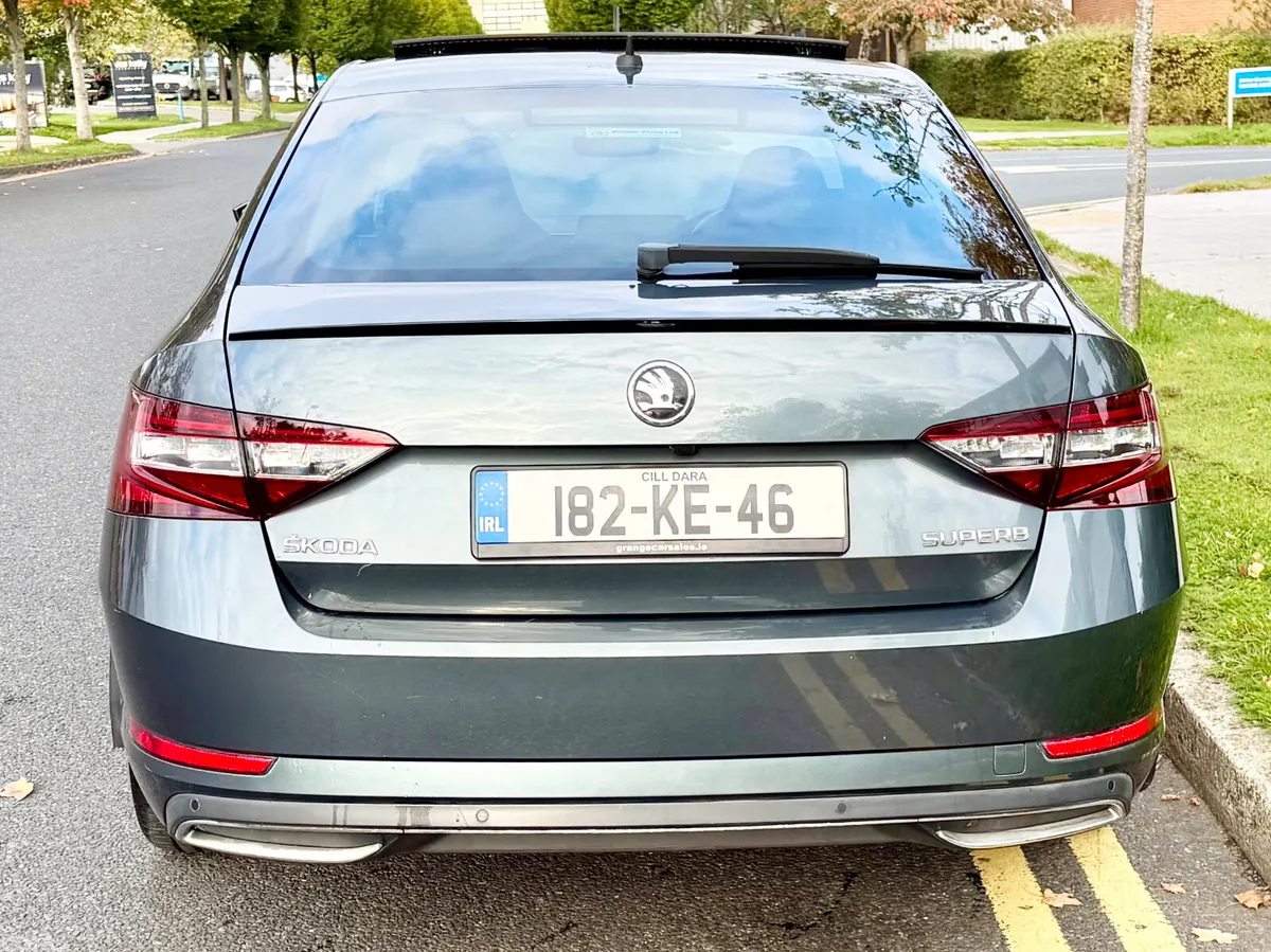 Skoda Superb Saloon, Petrol, 2018, Grey