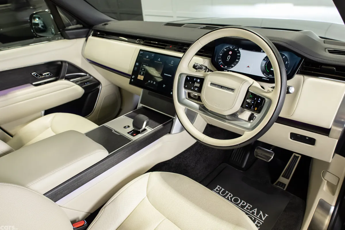 Land Rover Range Rover SUV, Petrol Plug-in Hybrid, 2024, Grey
