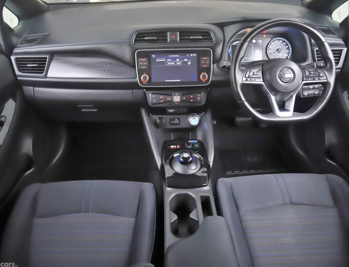 Nissan Leaf Hatchback, Electric, 2020, Blue