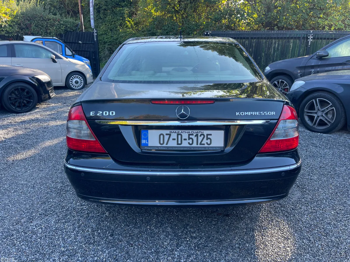 Mercedes-Benz 200 Saloon, Petrol, 2007, Black