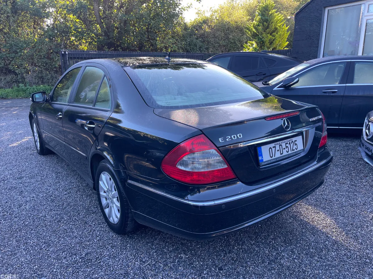 Mercedes-Benz 200 Saloon, Petrol, 2007, Black
