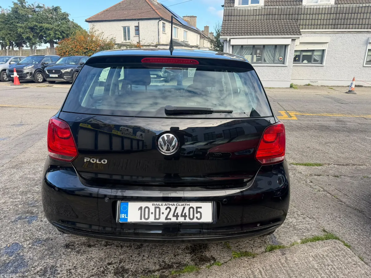 Volkswagen Polo Hatchback, Petrol, 2010, Black