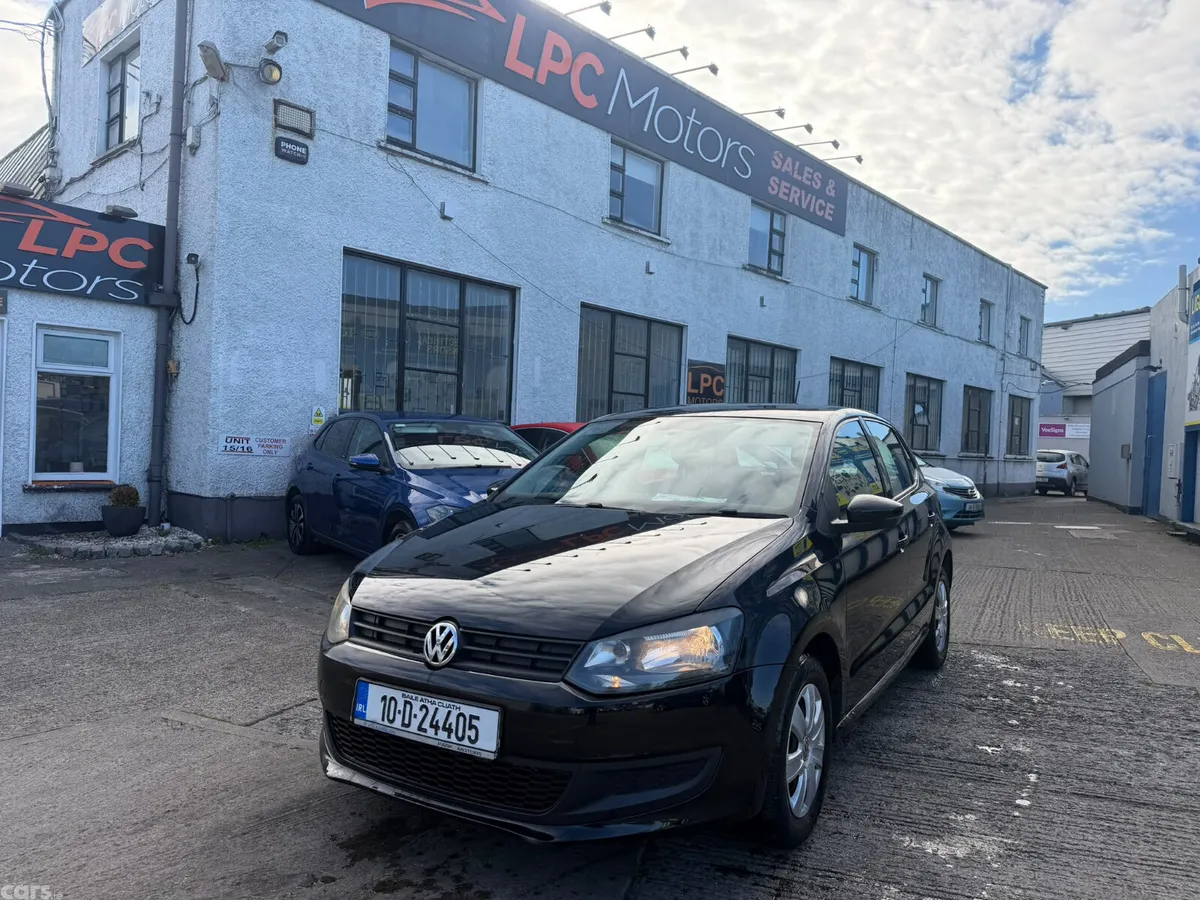 Volkswagen Polo Hatchback, Petrol, 2010, Black