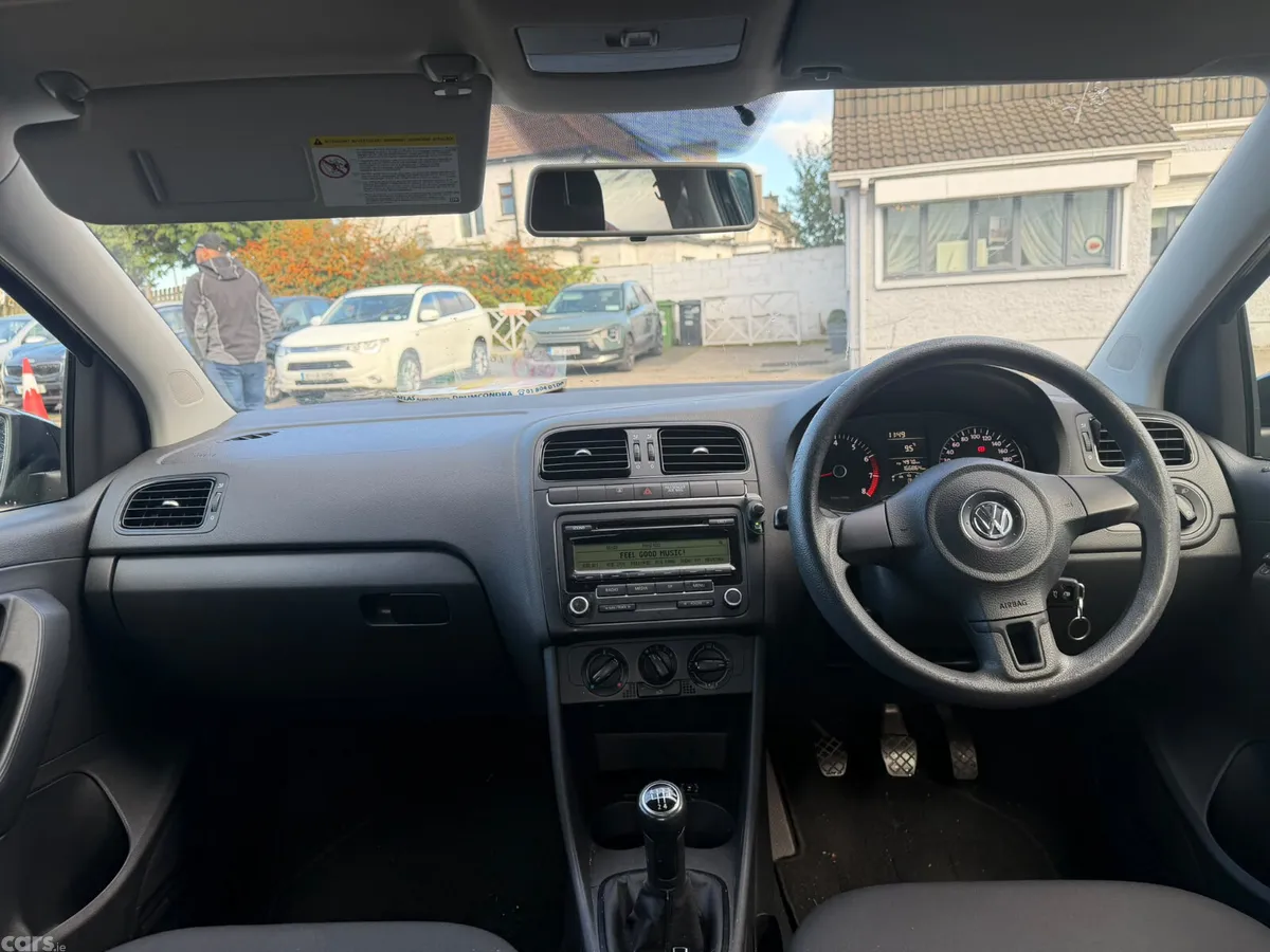 Volkswagen Polo Hatchback, Petrol, 2010, Black