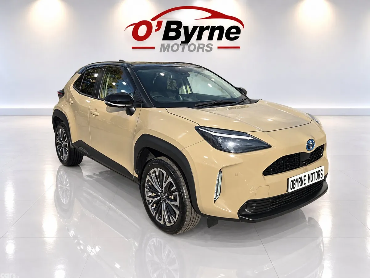 Toyota Yaris Cross Hatchback, Petrol Hybrid, 2021, Beige