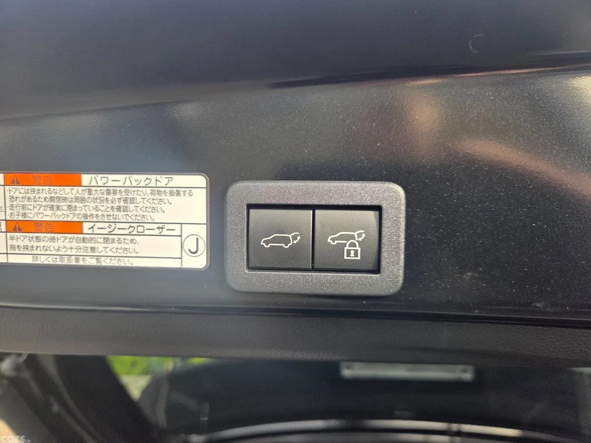 Toyota Yaris Cross Hatchback, Petrol Hybrid, 2021, Beige