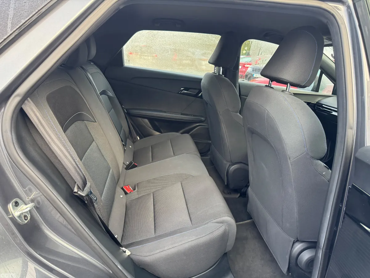 MG MG4 Hatchback, Electric, 2024, Grey