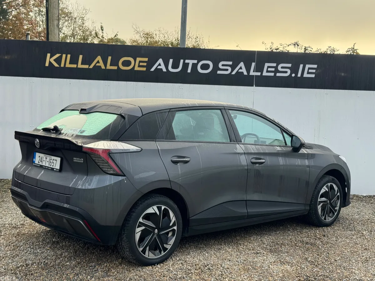 MG MG4 Hatchback, Electric, 2024, Grey