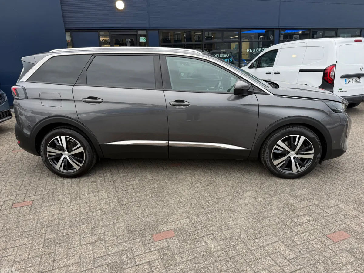 Peugeot 5008 SUV, Diesel, 2021, Grey