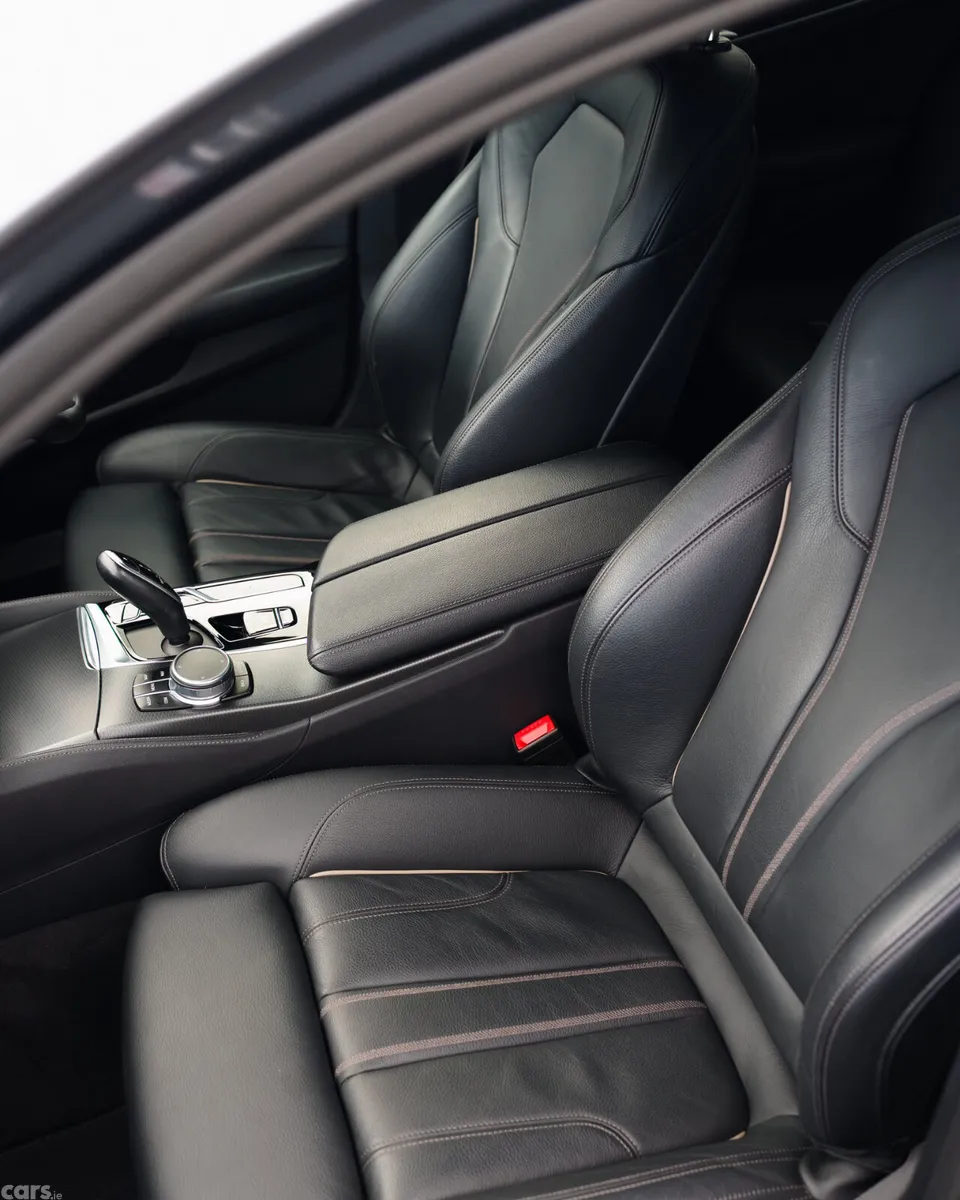BMW 5-Series Saloon, Diesel, 2021, Blue