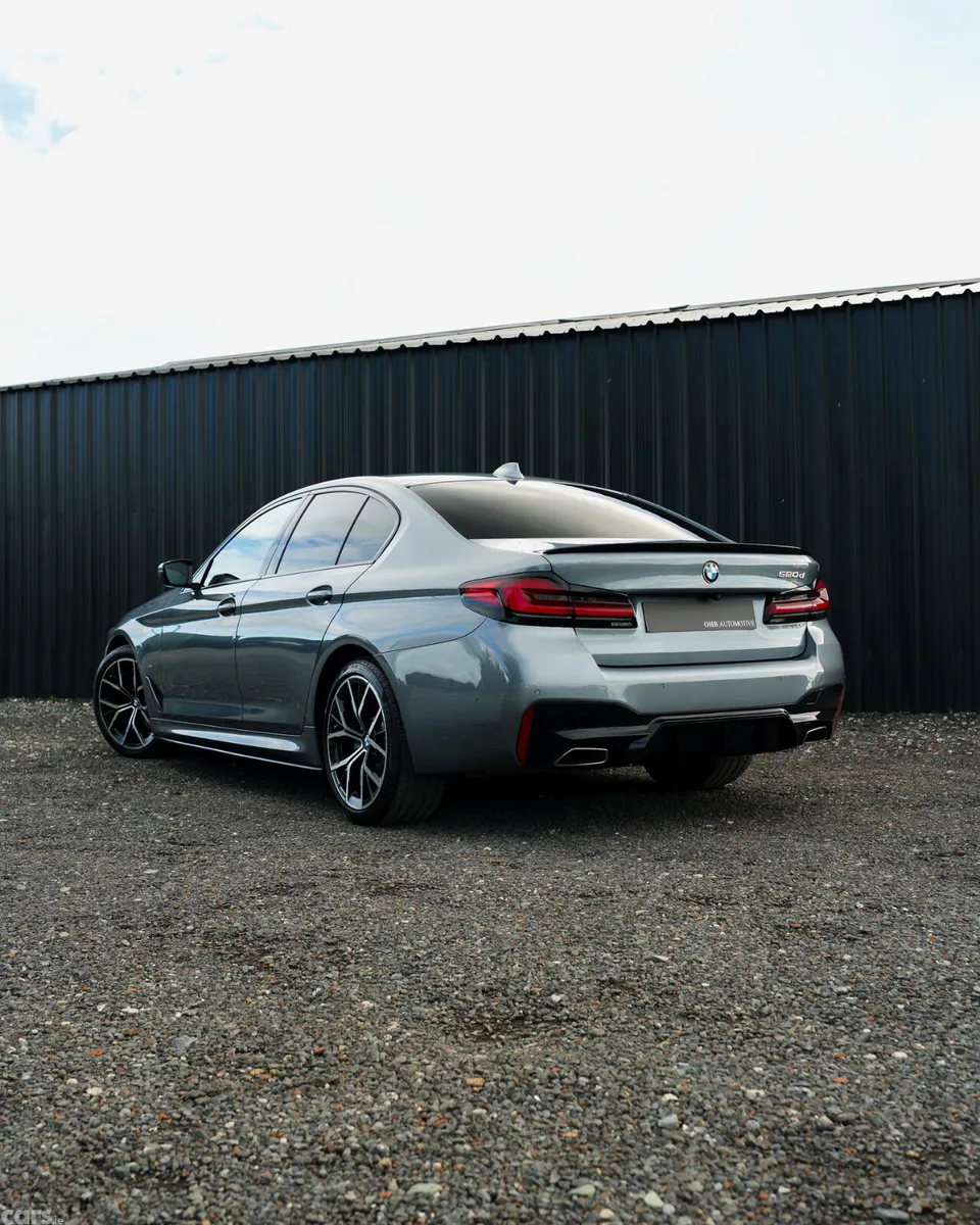 BMW 5-Series Saloon, Diesel, 2021, Blue