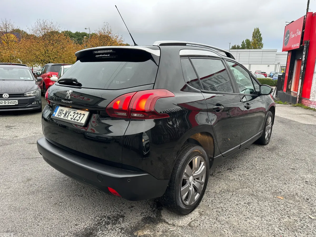 Peugeot 2008 Hatchback, Petrol, 2018, Black