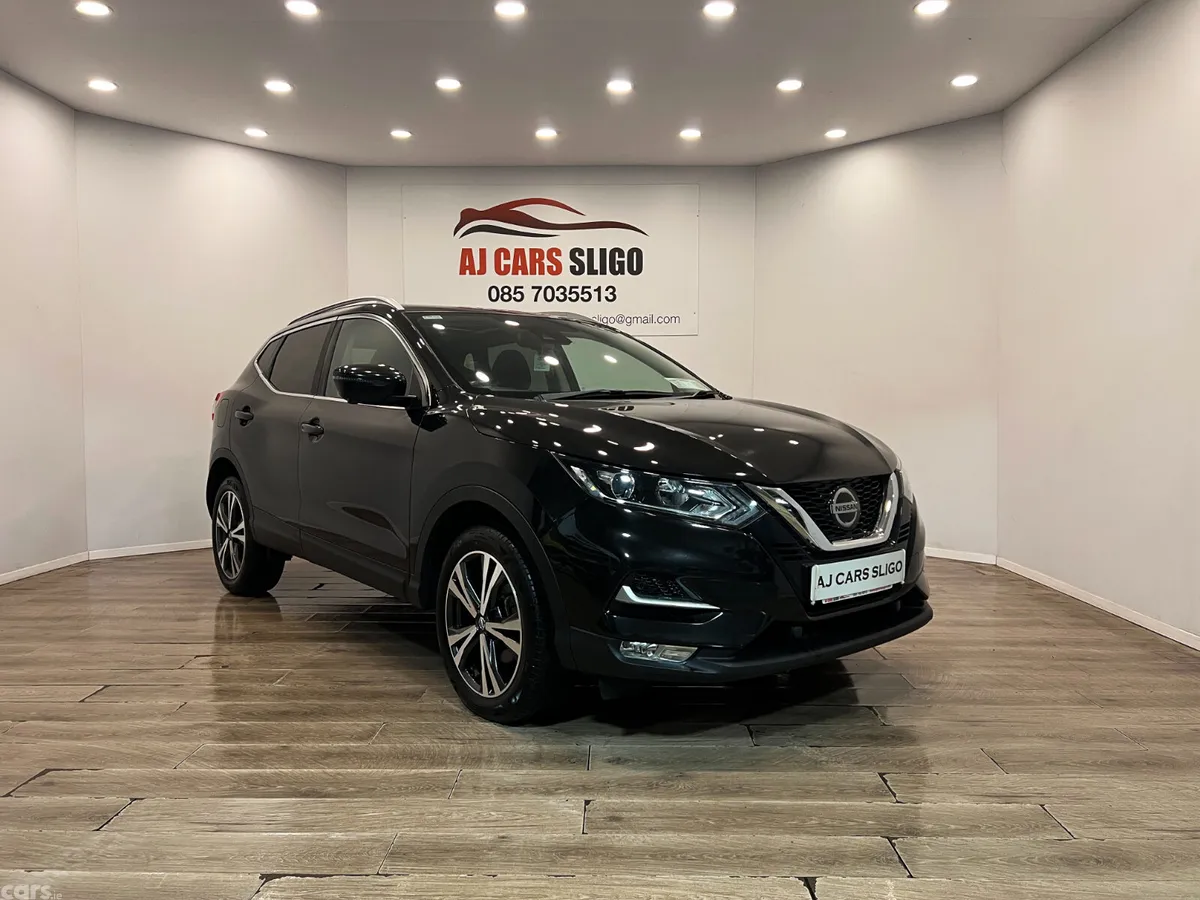 Nissan Qashqai Hatchback, Diesel, 2018, Black