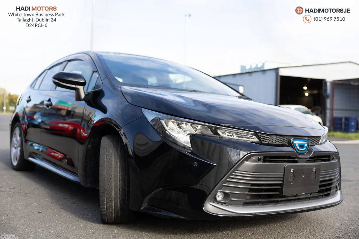 Toyota Corolla Saloon, Petrol Hybrid, 2023, Black