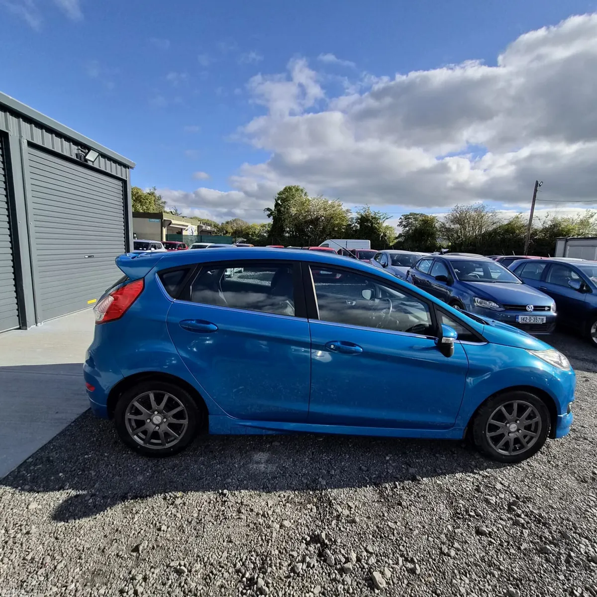 Ford Fiesta Hatchback, Petrol, 2015, Blue