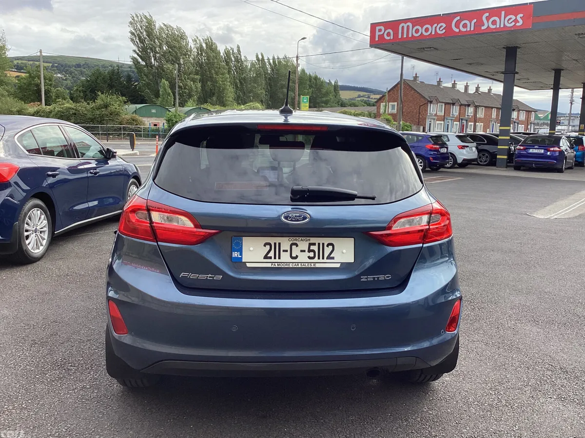 Ford Fiesta Hatchback, Petrol, 2021, Blue