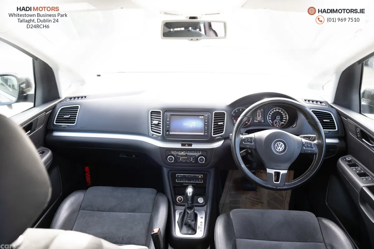 Volkswagen Sharan MPV, Petrol, 2011, Black