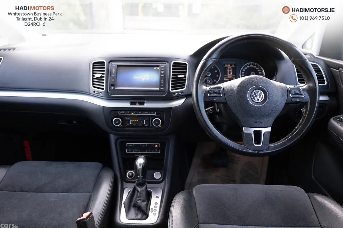 Volkswagen Sharan MPV, Petrol, 2011, Black