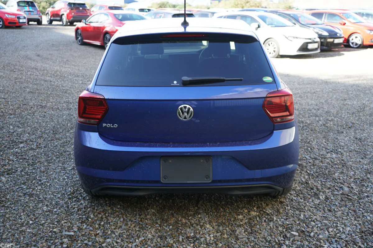 Volkswagen Polo Hatchback, Petrol, 2018, Blue