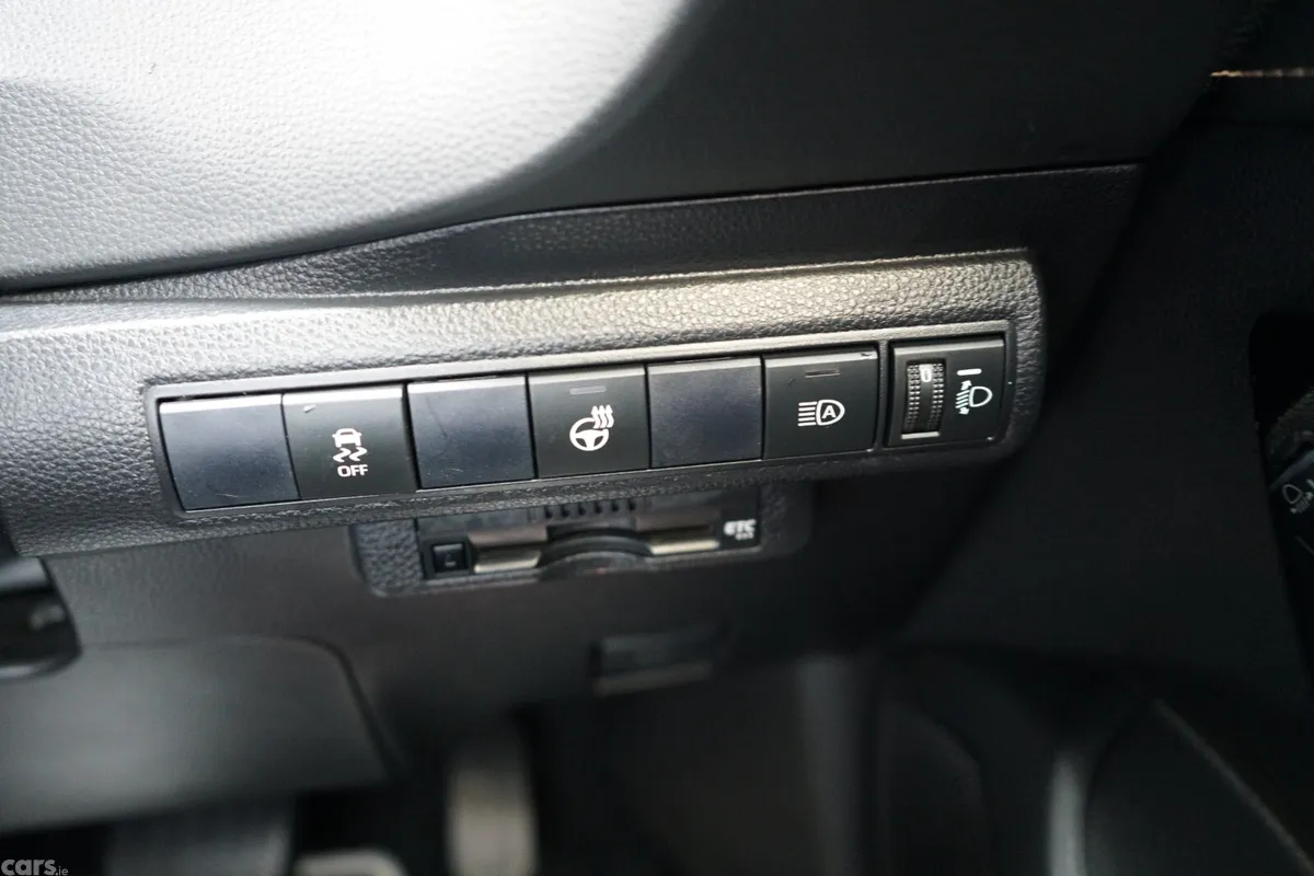 Toyota Corolla Estate, Petrol Hybrid, 2020, White