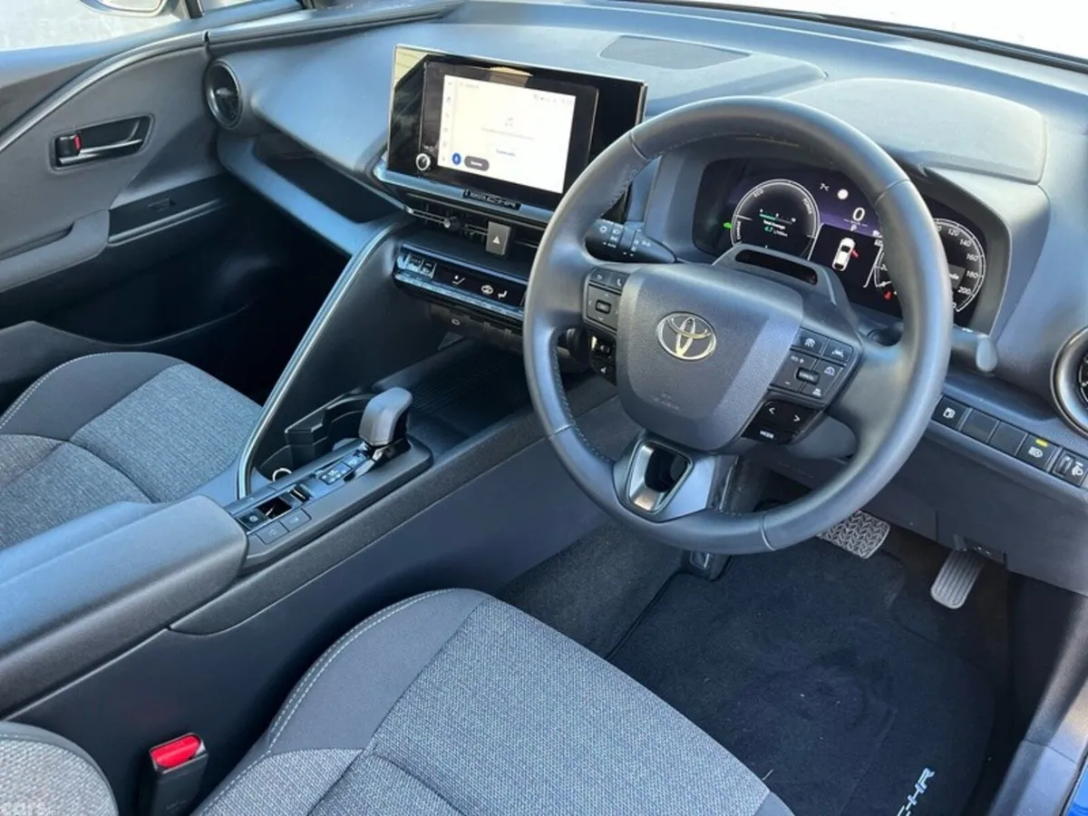 Toyota C-HR SUV, Petrol Hybrid, 2026, Blue