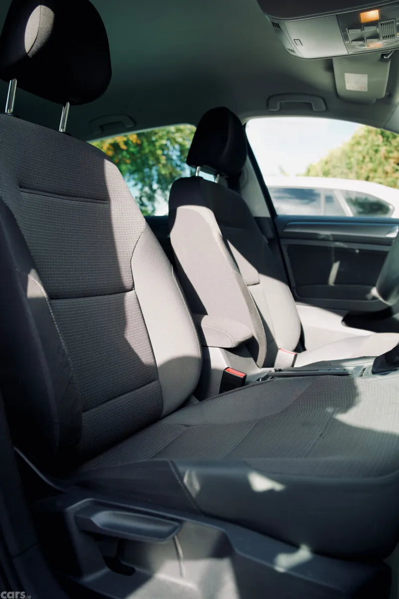 Volkswagen Golf Hatchback, Petrol, 2018, Black