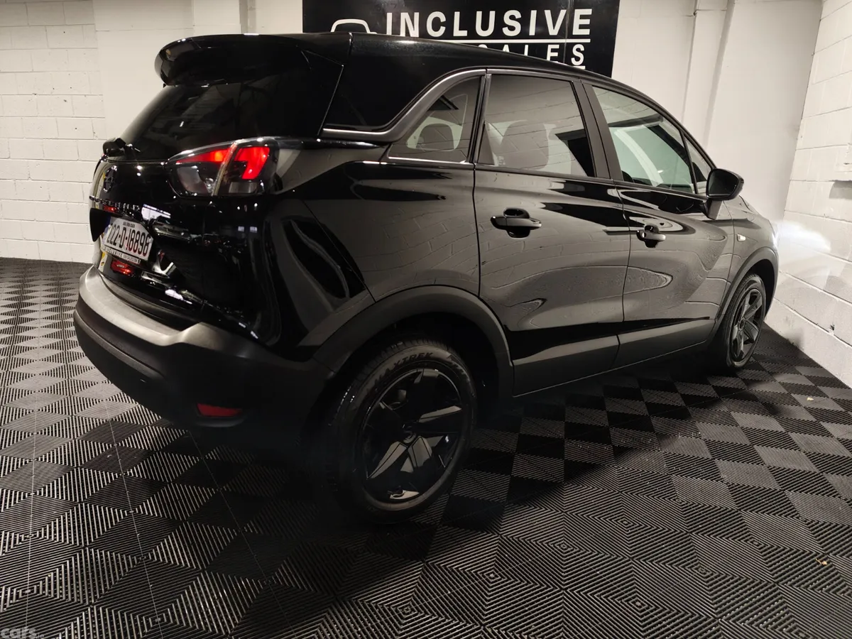 Opel Crossland X SUV, Diesel, 2022, Black