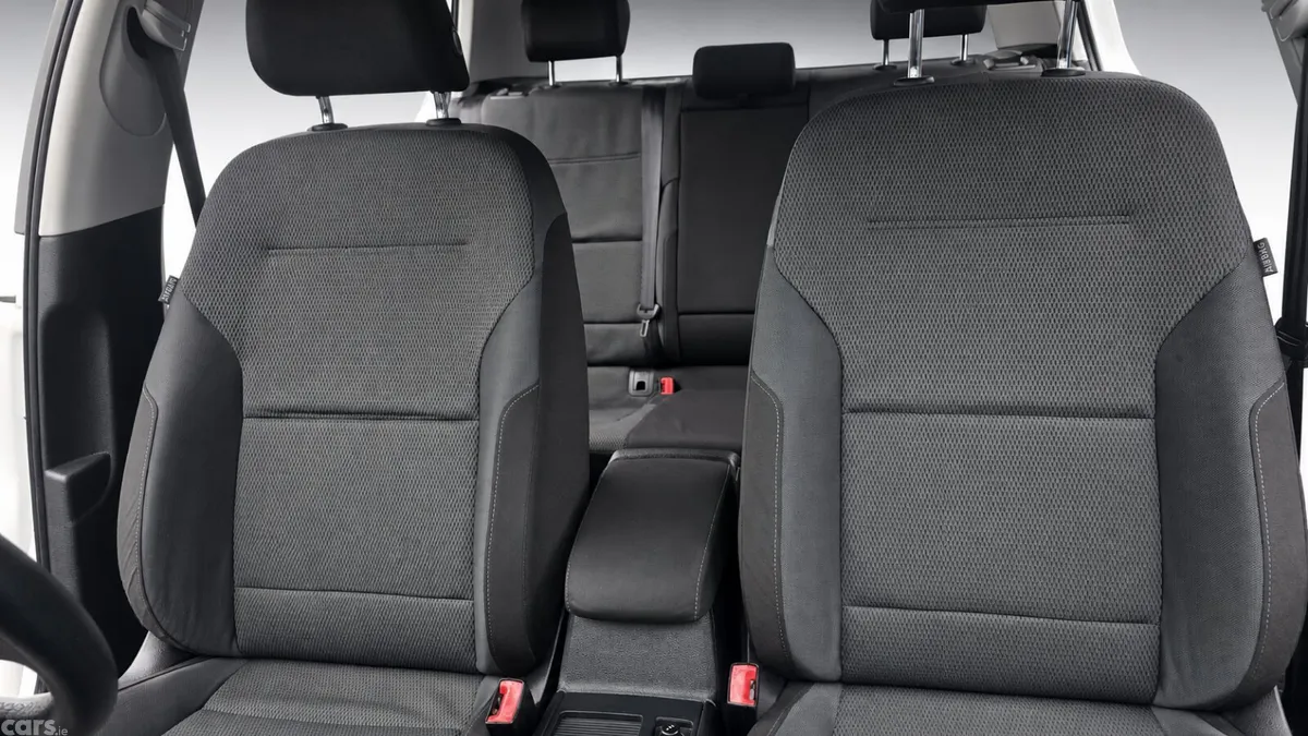 Volkswagen Golf Hatchback, Petrol, 2014, White