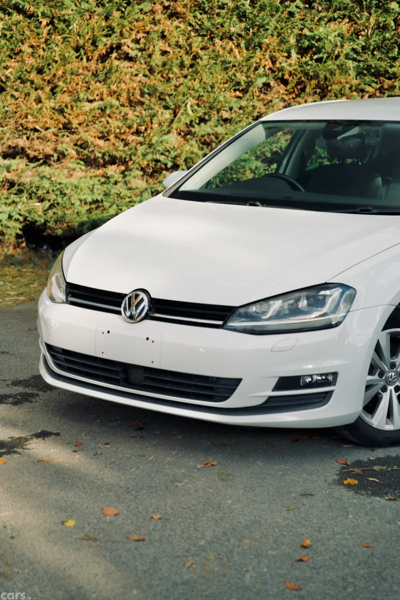 Volkswagen Golf Hatchback, Petrol, 2016, White