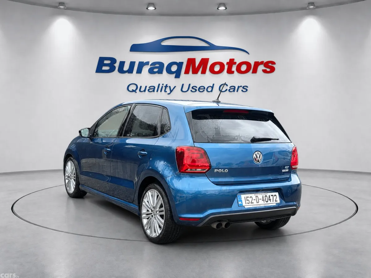 Volkswagen Polo Hatchback, Petrol, 2015, Blue