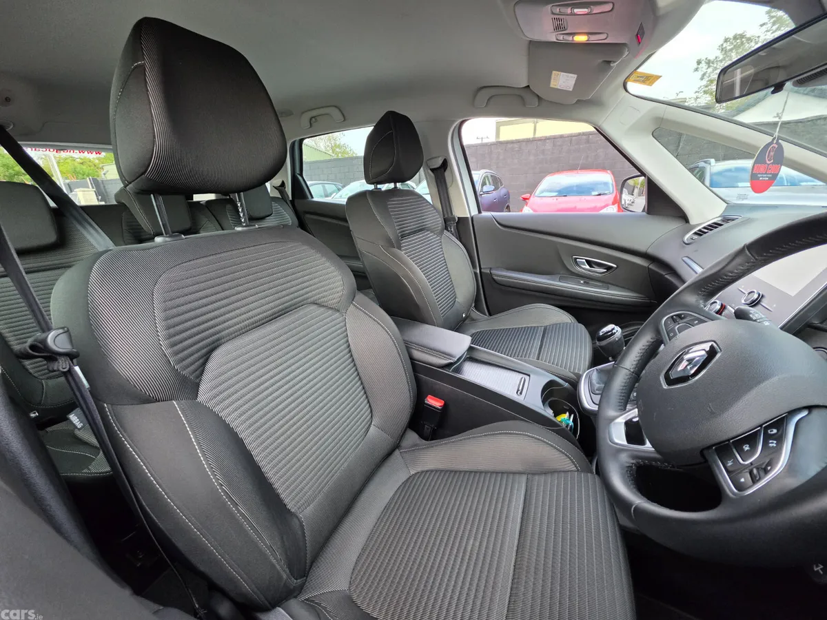 Renault Scenic MPV, Diesel, 2019, Grey