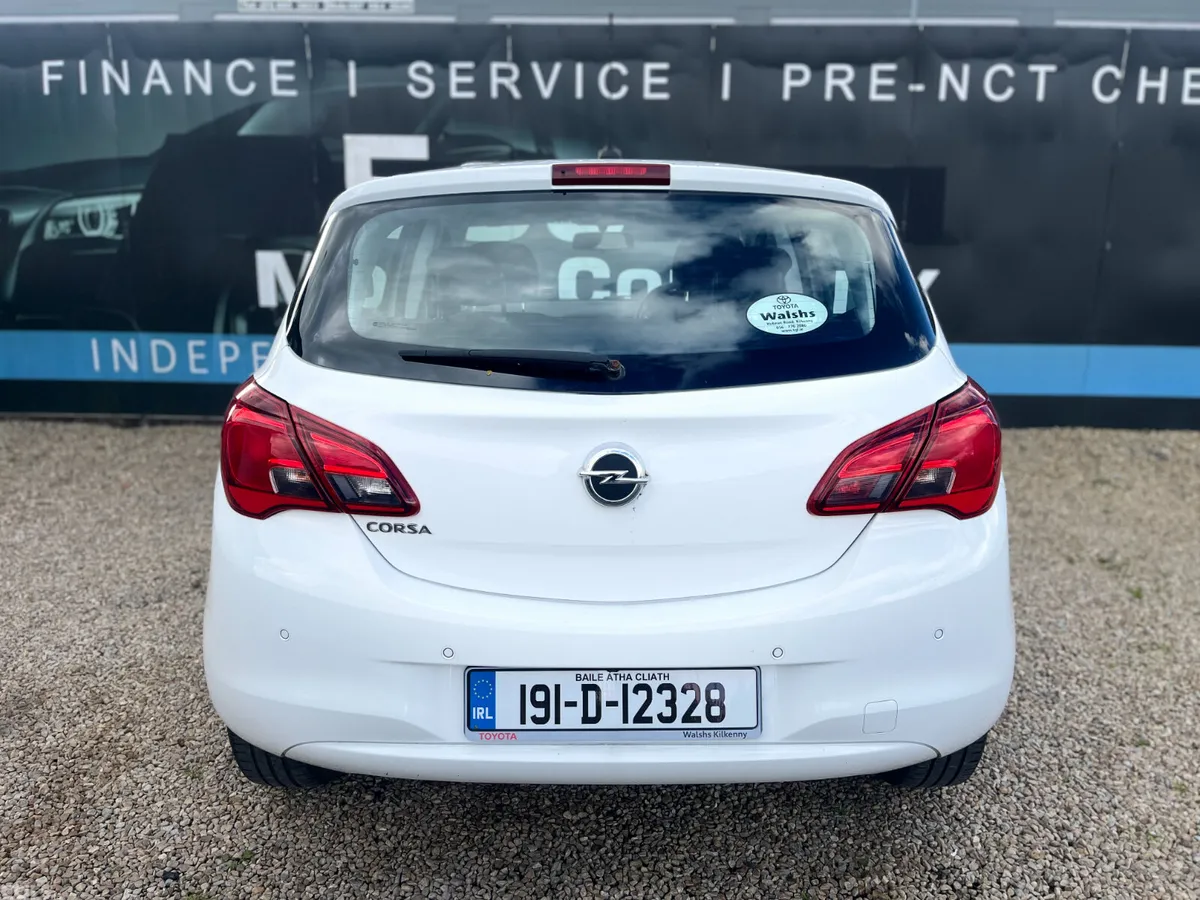 Opel Corsa Hatchback, Petrol, 2019, White