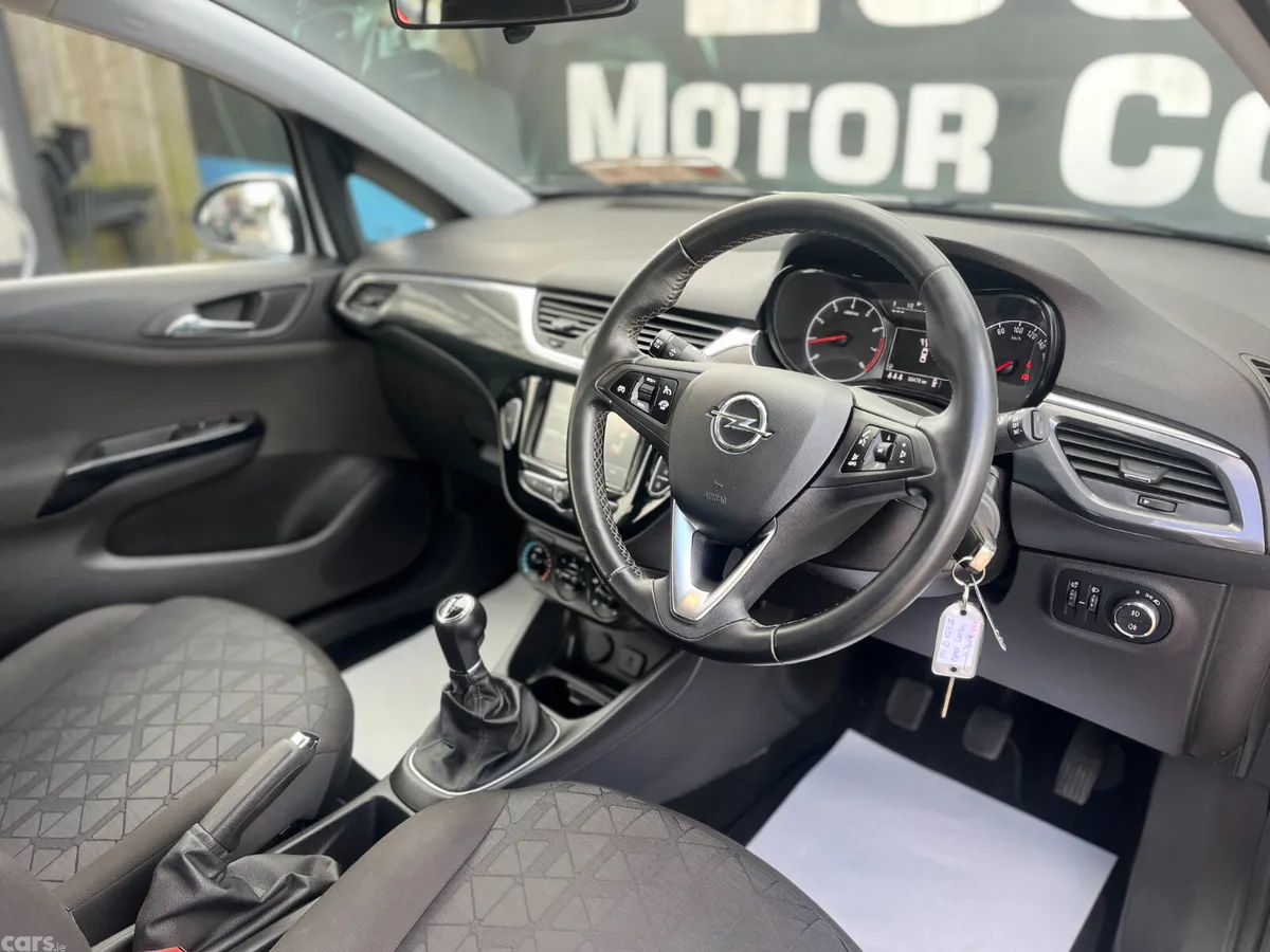 Opel Corsa Hatchback, Petrol, 2019, White