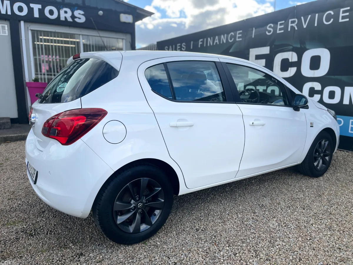 Opel Corsa Hatchback, Petrol, 2019, White