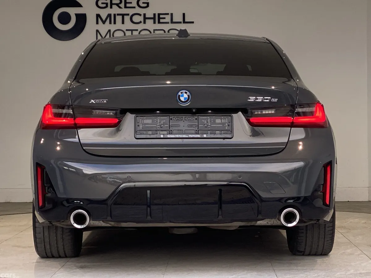 BMW 3-Series Saloon, Petrol Hybrid, 2023, Grey