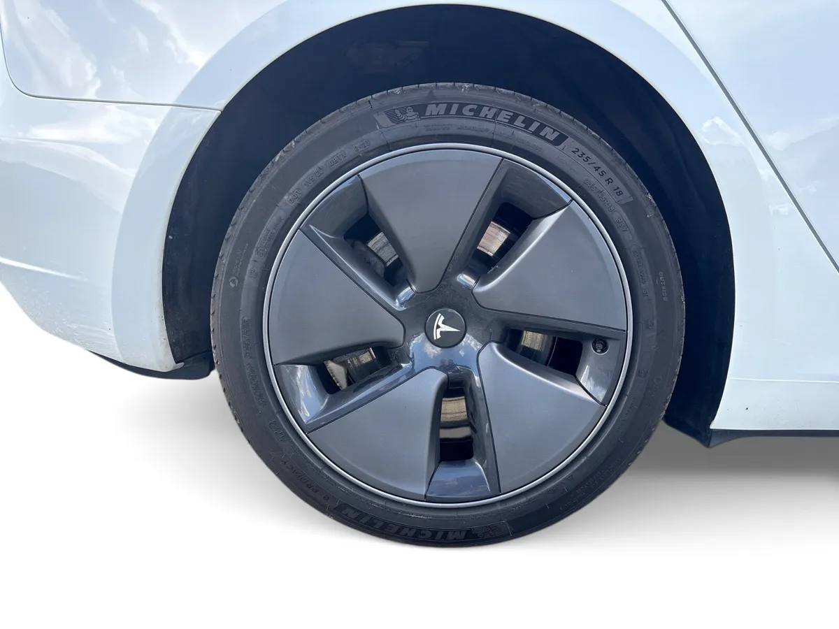 Tesla Model 3 Saloon, Electric, 2023, White