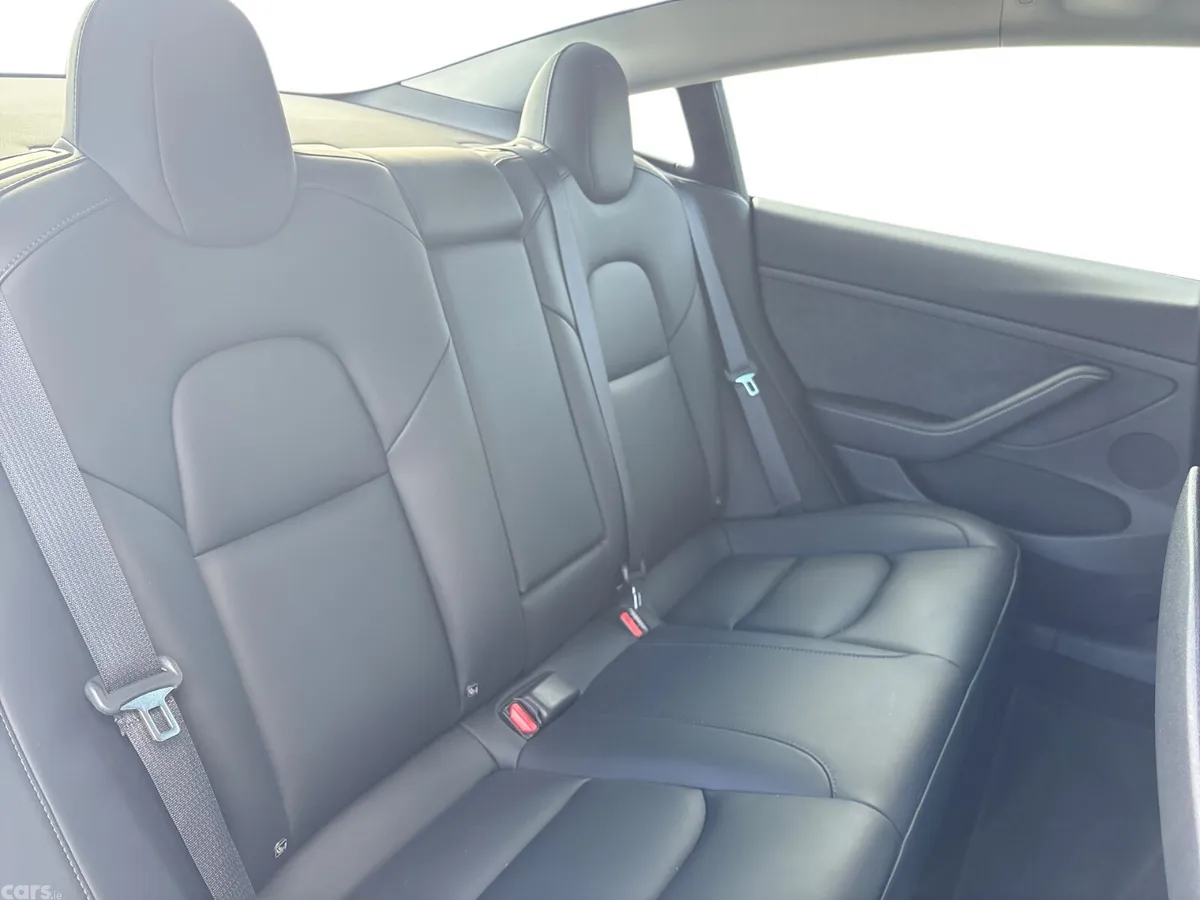 Tesla Model 3 Saloon, Electric, 2023, White