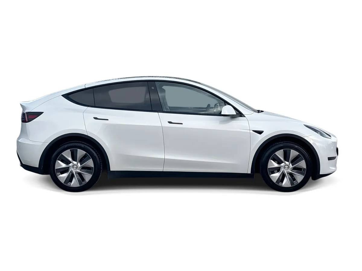 Tesla Model Y MPV, Electric, 2023, White