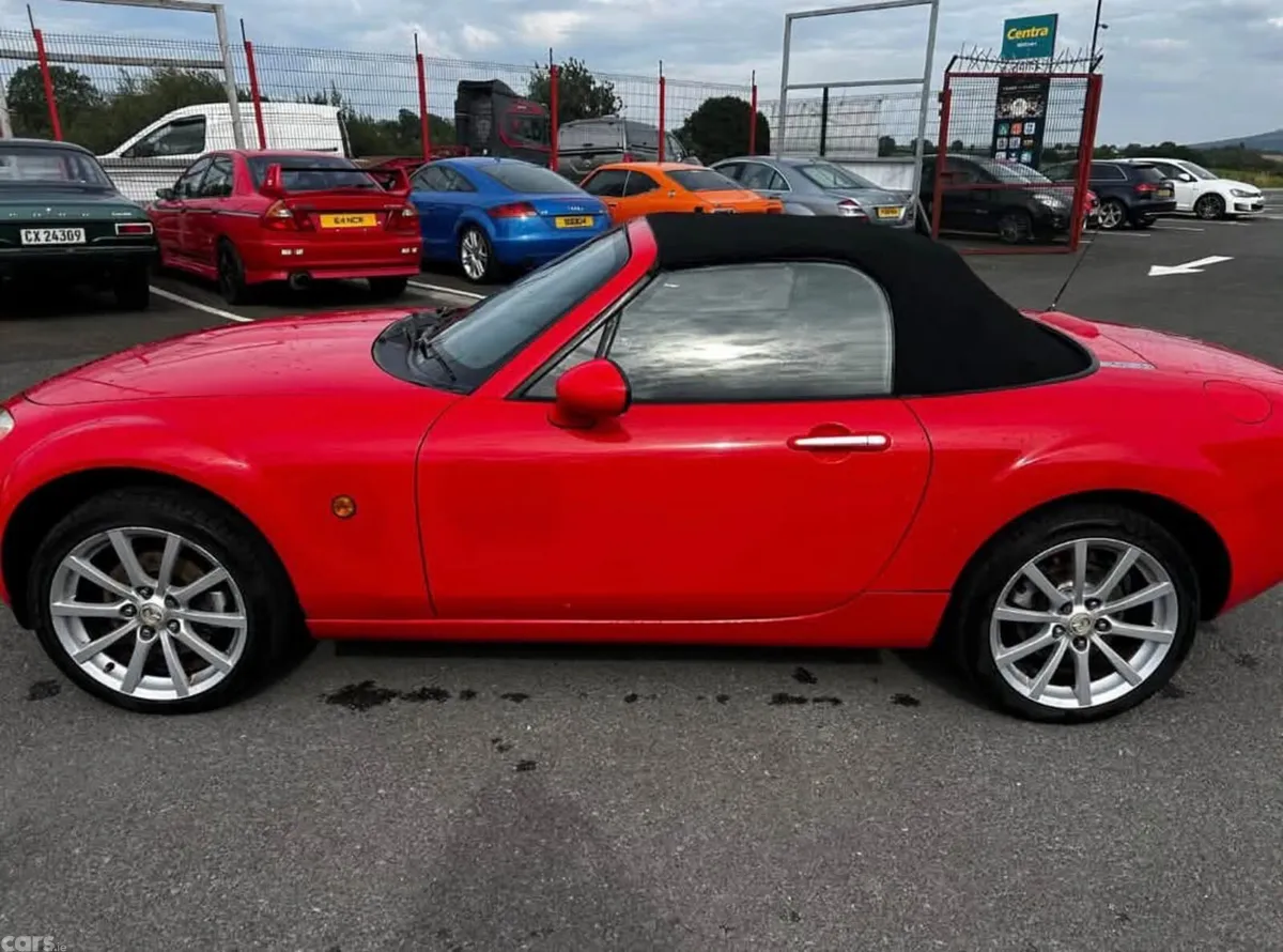 Mazda MX-5 Coupe, Petrol, 2006, Red