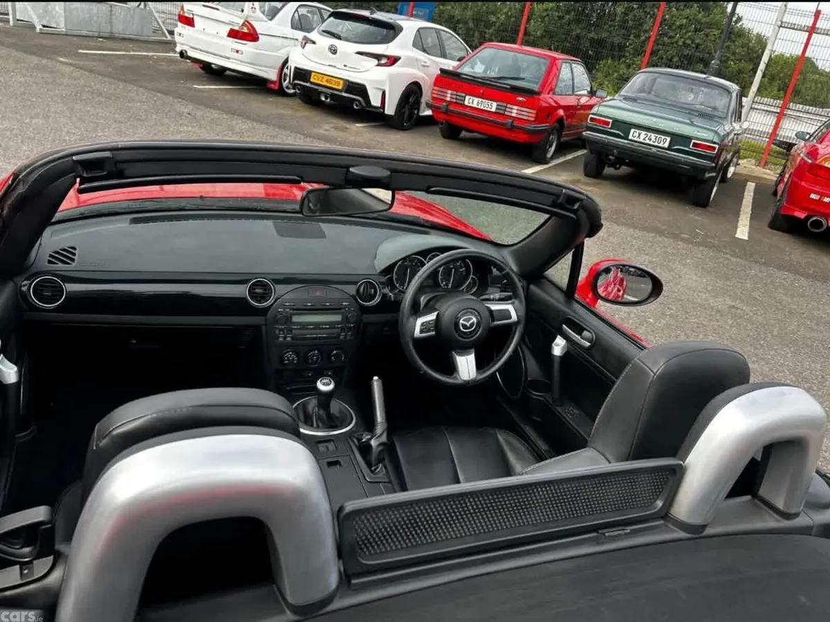 Mazda MX-5 Coupe, Petrol, 2006, Red