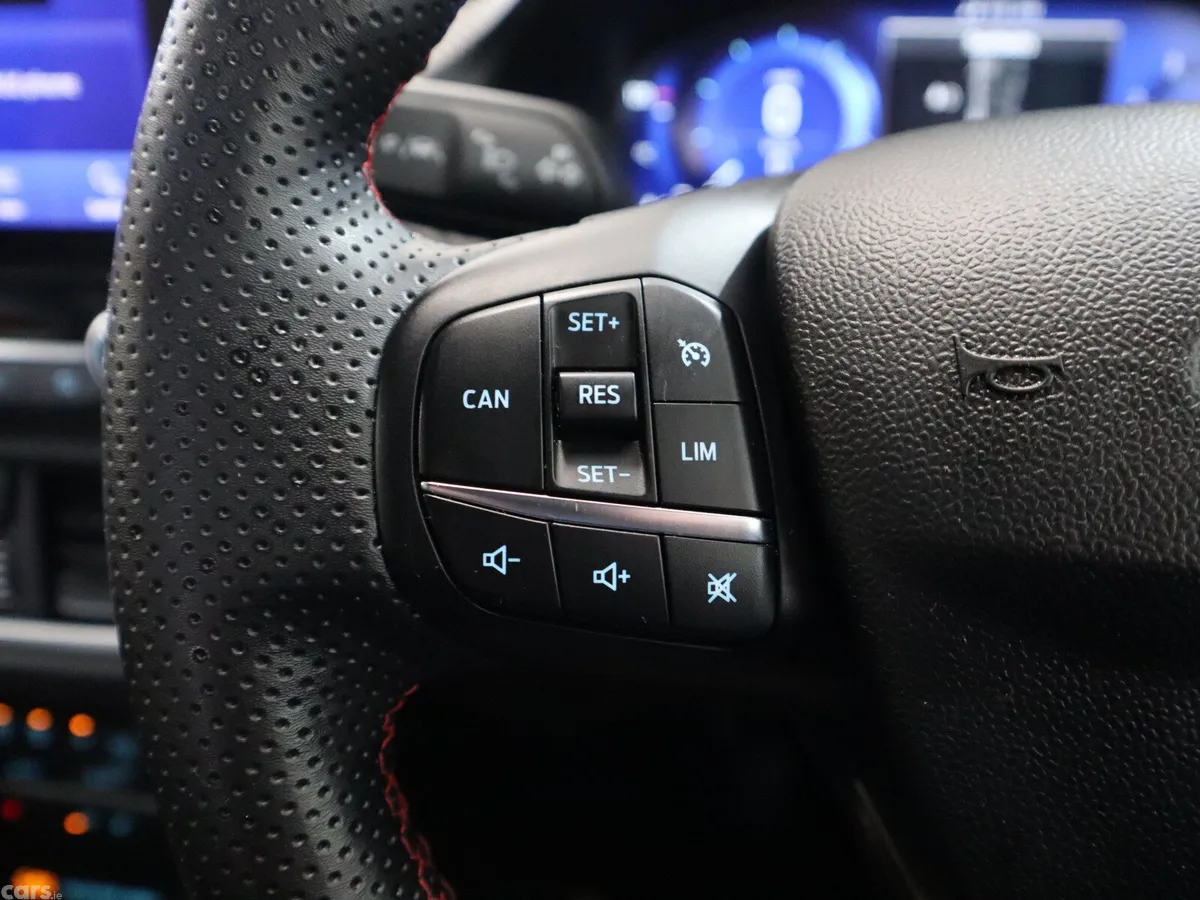 Ford Puma MPV, Petrol Hybrid, 2023, Blue