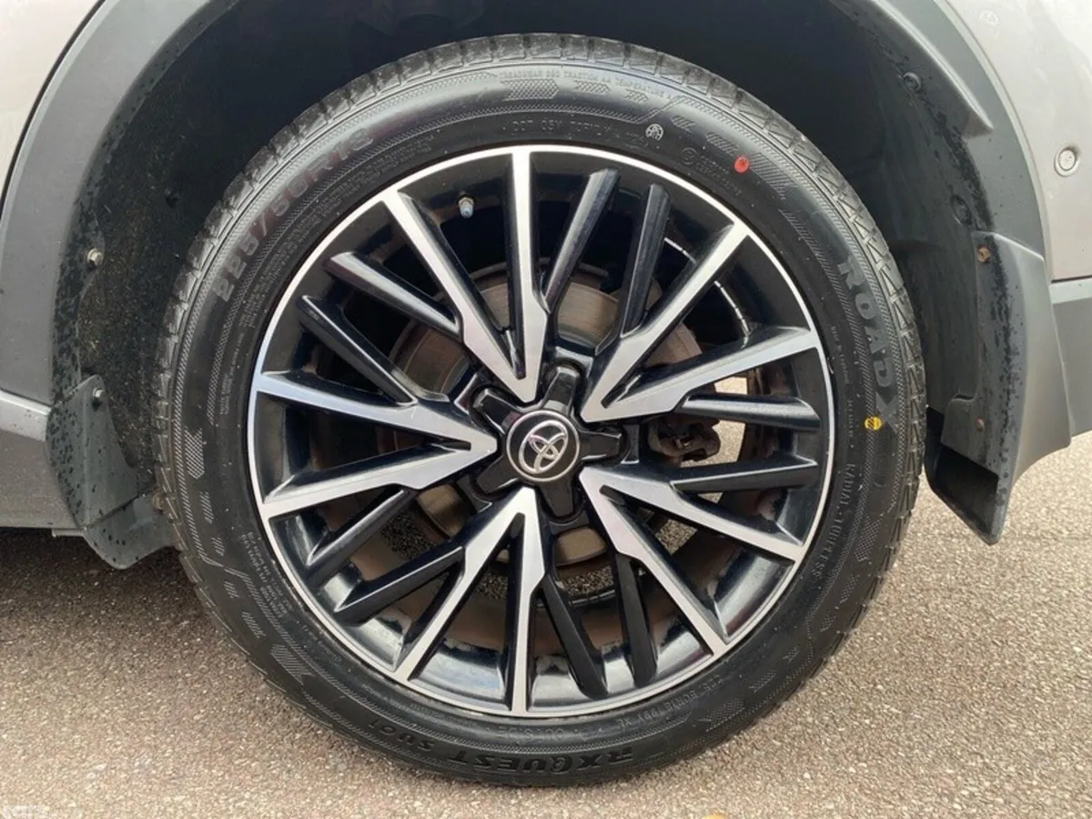 Toyota C-HR SUV, Petrol Hybrid, 2018, Grey